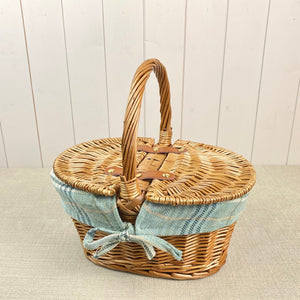 Willow Lidded Project Basket (Cream/Green Check)