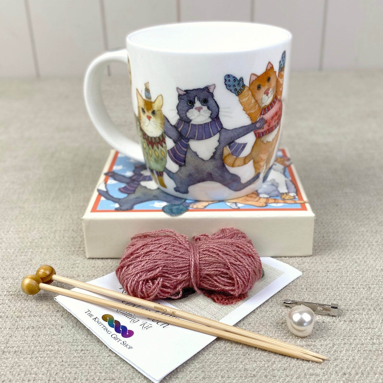 'Kittens in Mittens' Mug & Knitting Kit Gift Set