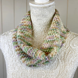 Double Moss Stitch Cowl Gift Bag