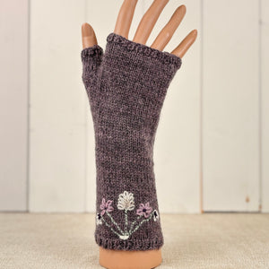 'Flora' Handwarmers (knit flat or in the round)