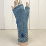 'Flora' Handwarmers (knit flat or in the round)