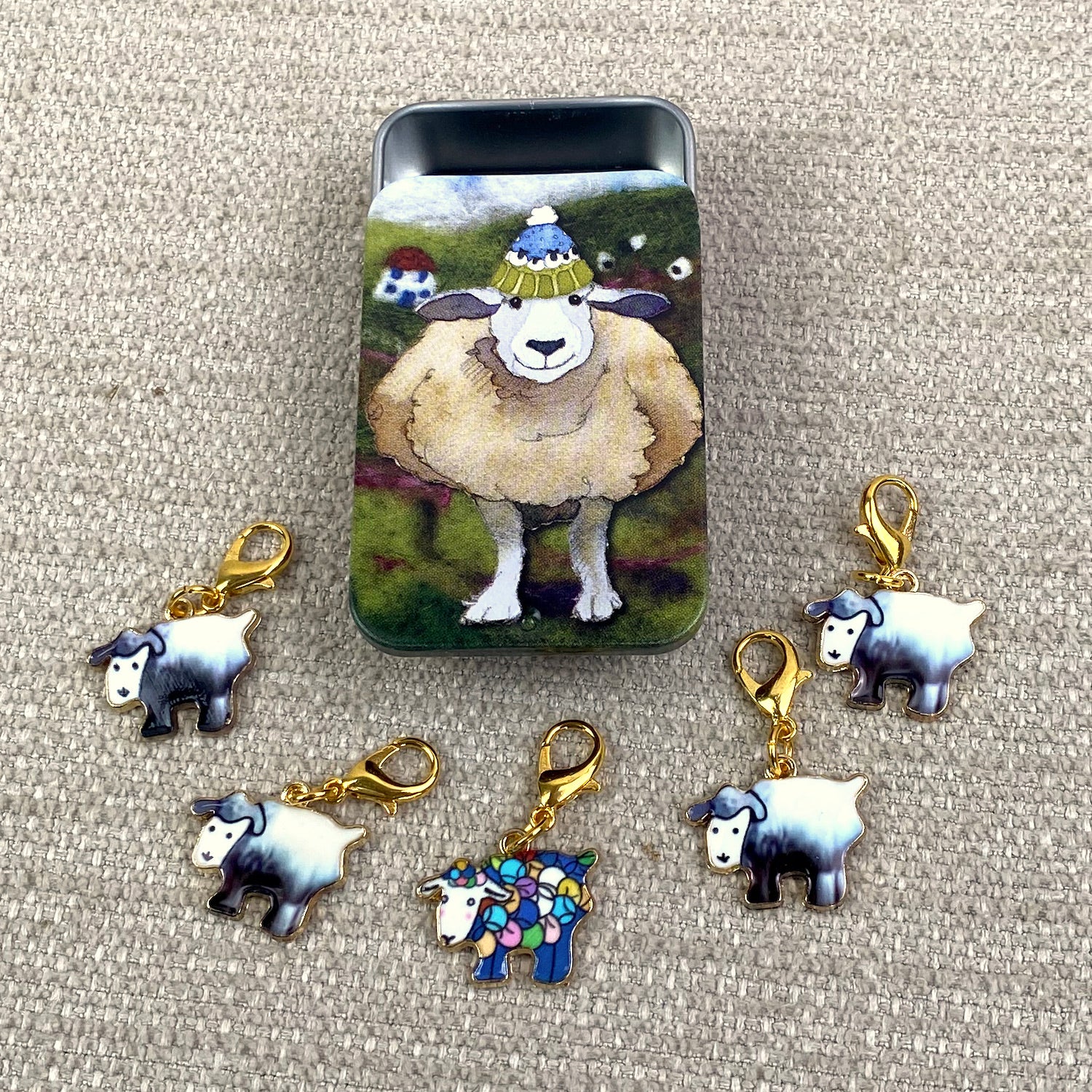 'Happy Sheep' Pocket Tin & Stitch Markers Set