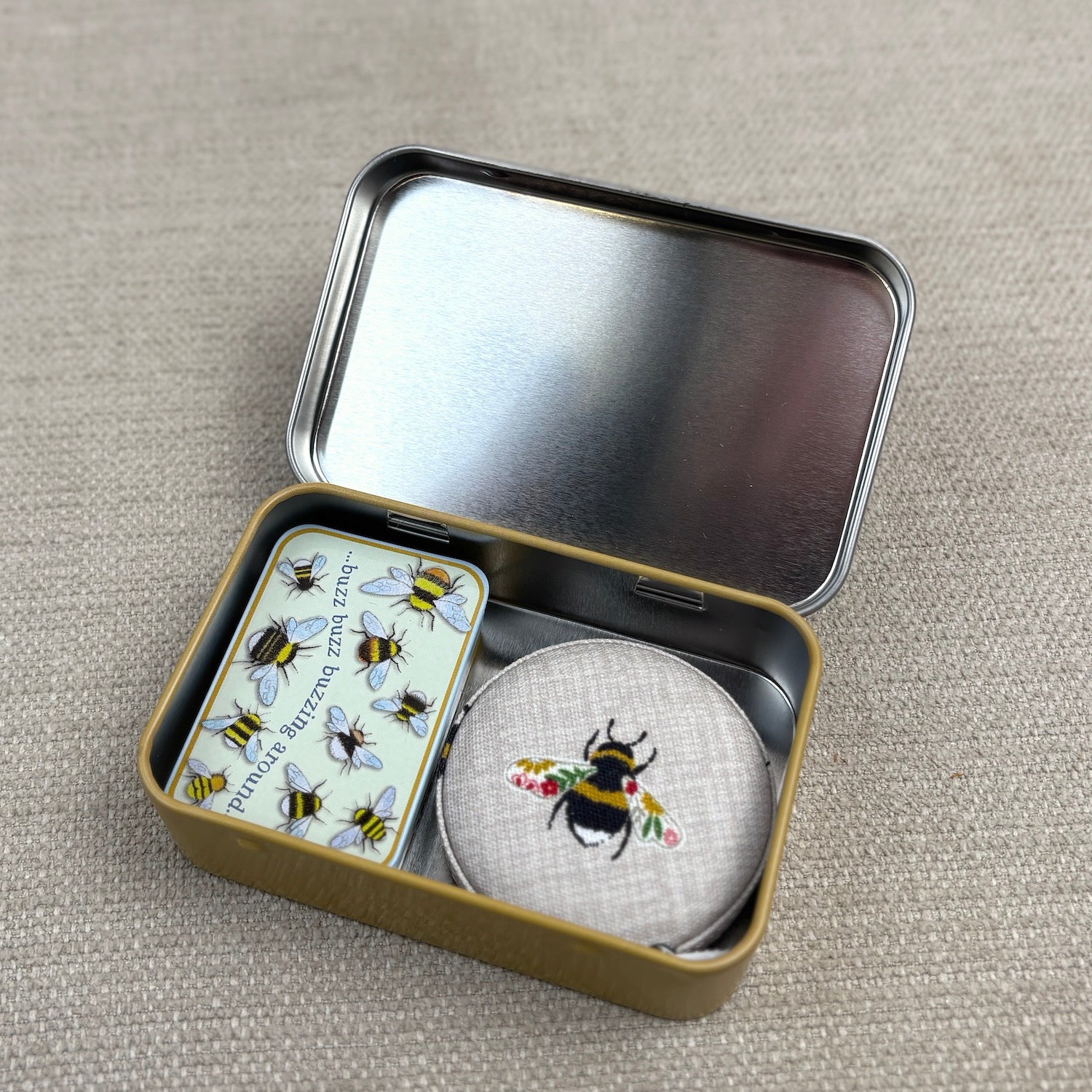 Tape Measure & Stitch Markers in a Tin Gift Set