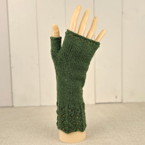 Lace Design Handwarmers Knitting Kit