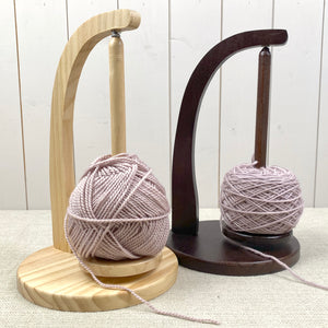 Magnetic Yarn Holder