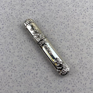 Vintage Style Metal Sewing Needle Holder