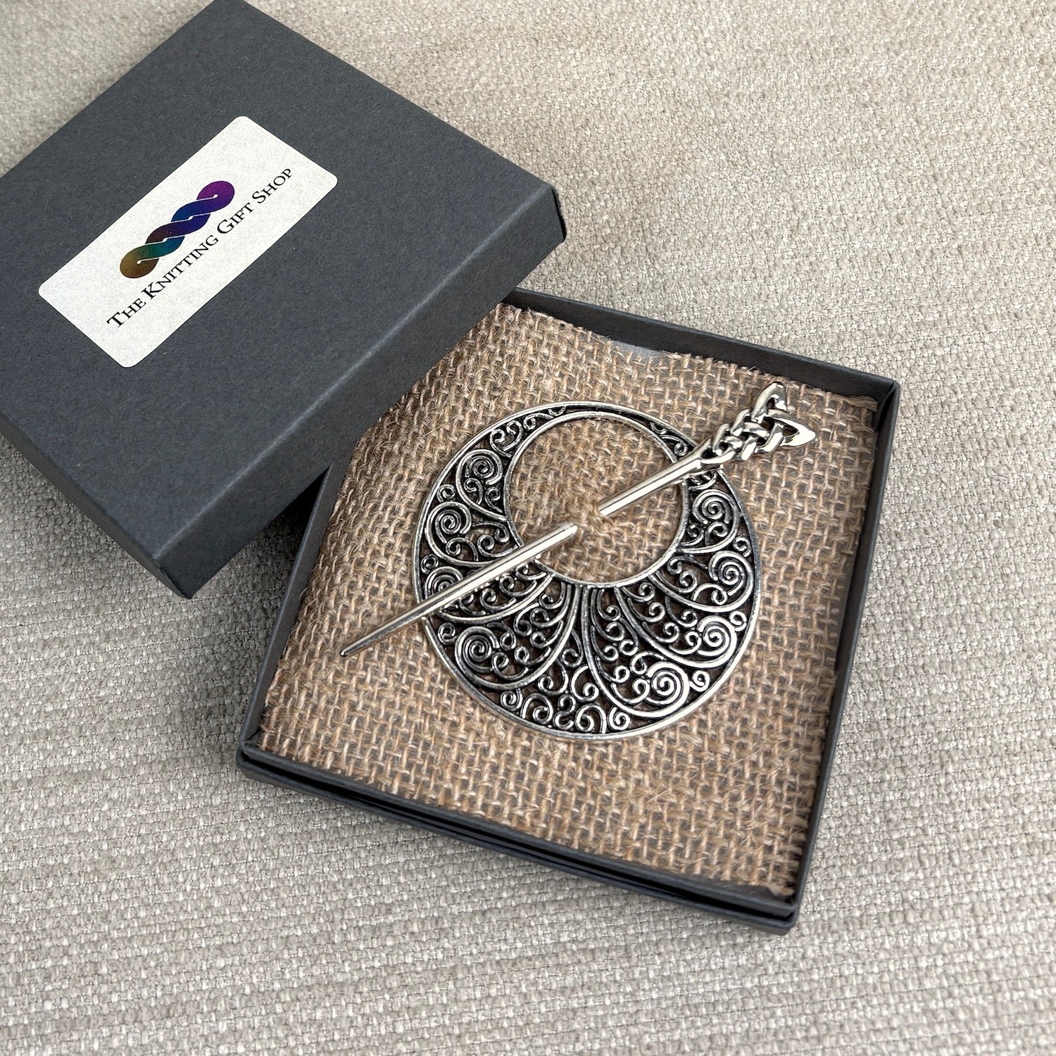 Nested Circles Large Circular Shawl Pin