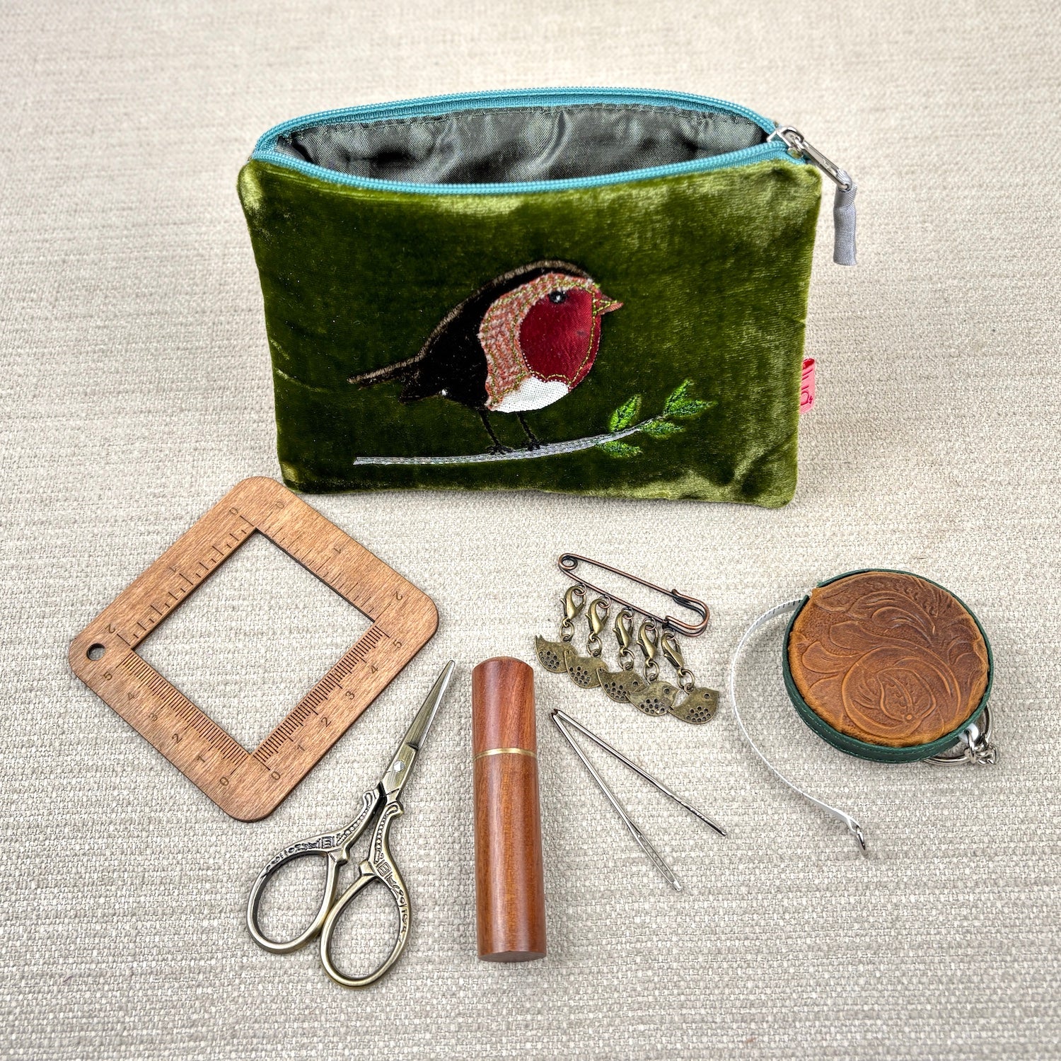 Premium Accessory Set - Robin