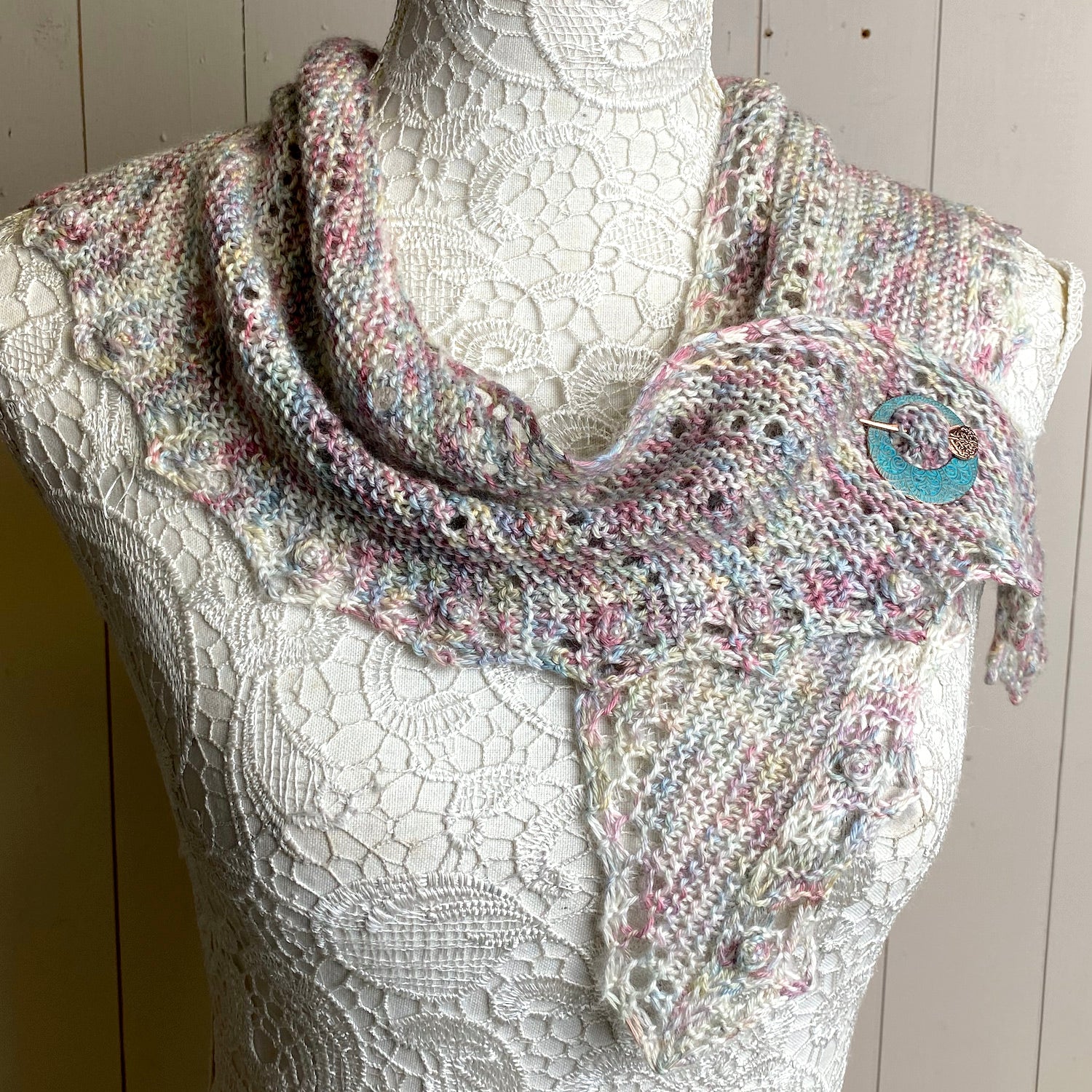 Rosebud Shawl Gift Basket