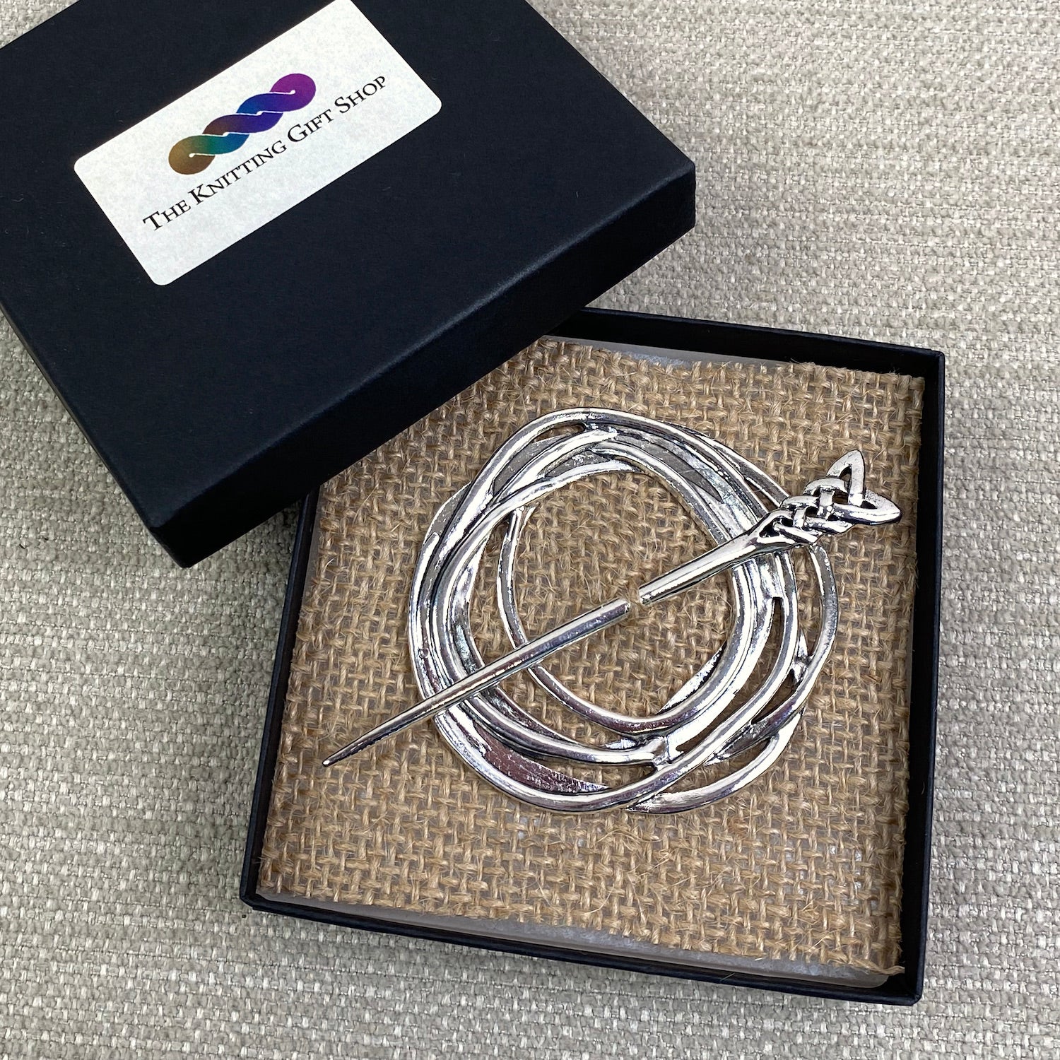 Twisted Circles Shawl Pin lo