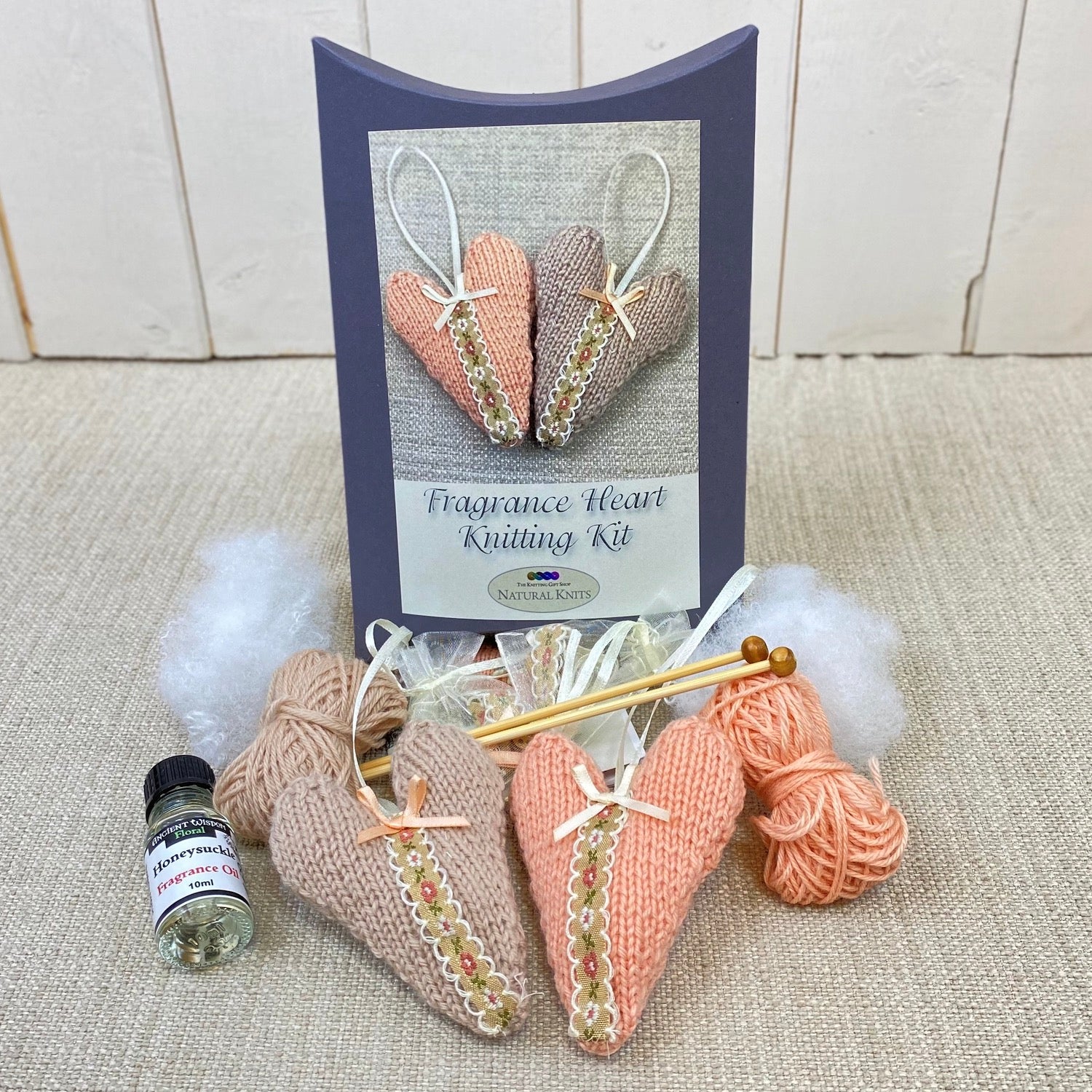 Fragrance Heart Knitting Kit (With Honeysuckle Fragrance Oil Included)
