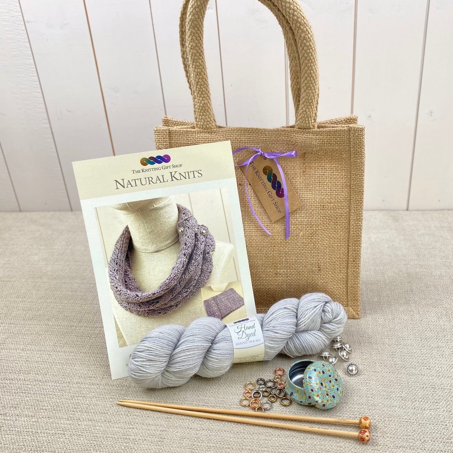 Lace Design Cowl Gift Bag
