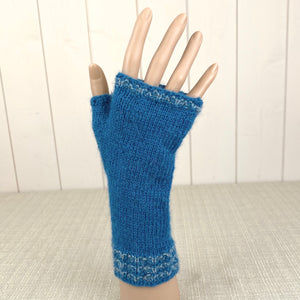 Moss Stitch Rib Handwarmers Knitting Kit