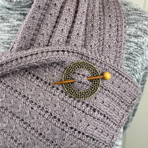 Pierced Metal Shawl Pin
