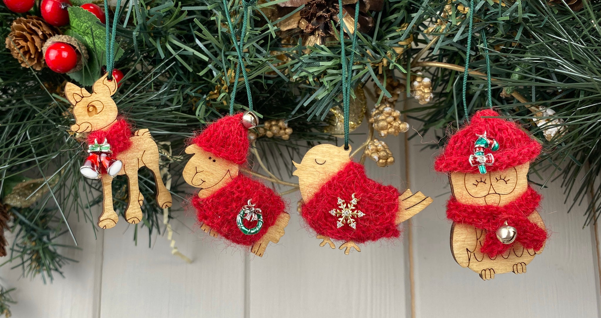 Mini Christmas Decoration Knitting Kit Gift Box - Classic Selection